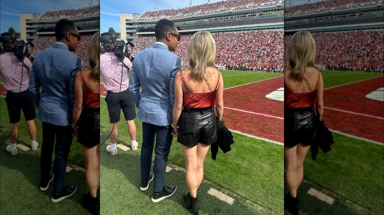 TJ Holmes et Amy Robach lors d'un match de football