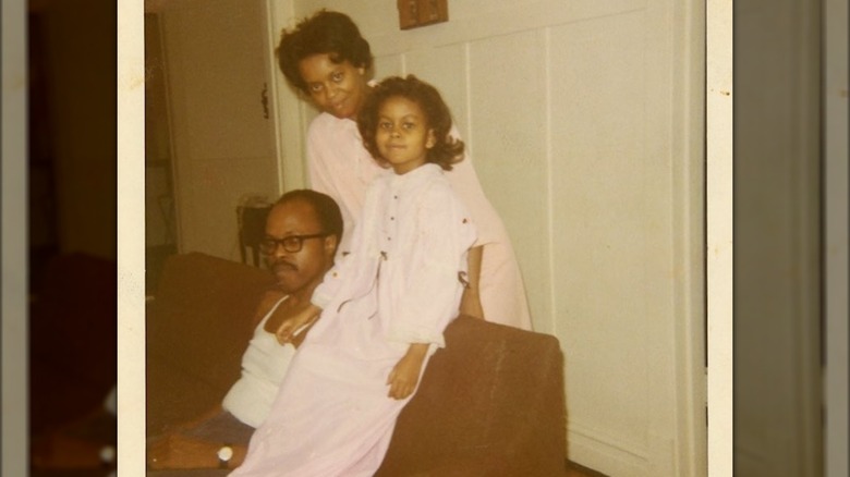 La jeune Michelle Obama avec ses parents