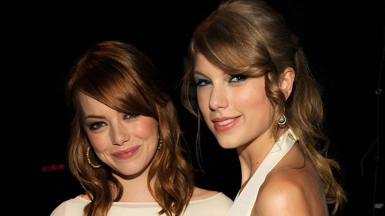 Emma Stone et Taylor Swift posent ensemble