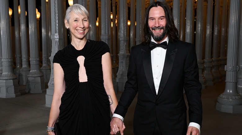 Alexandra Grant Keanu Reeves souriante