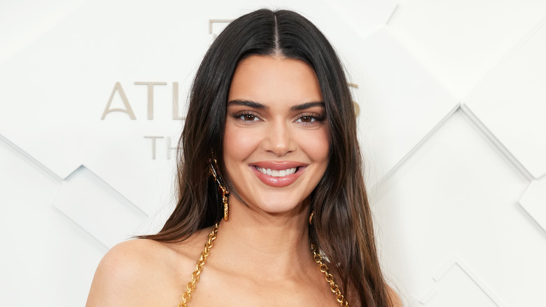 Kendall Jenner souriante