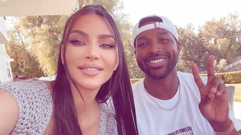 Kim Kardashian et Tristan Thompson souriants