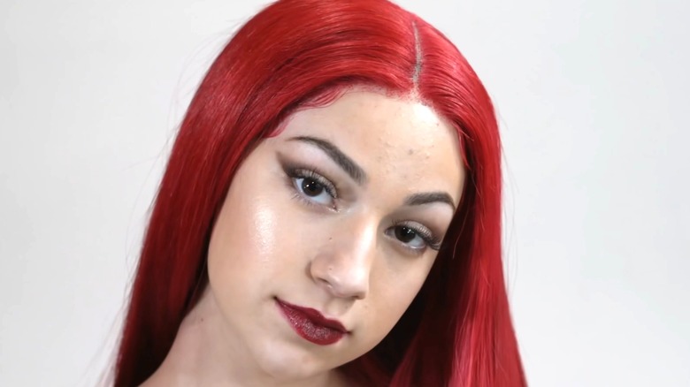 Danielle Bregoli dans un tuto maquillage