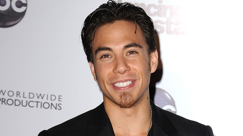 Apolo Ohno souriant