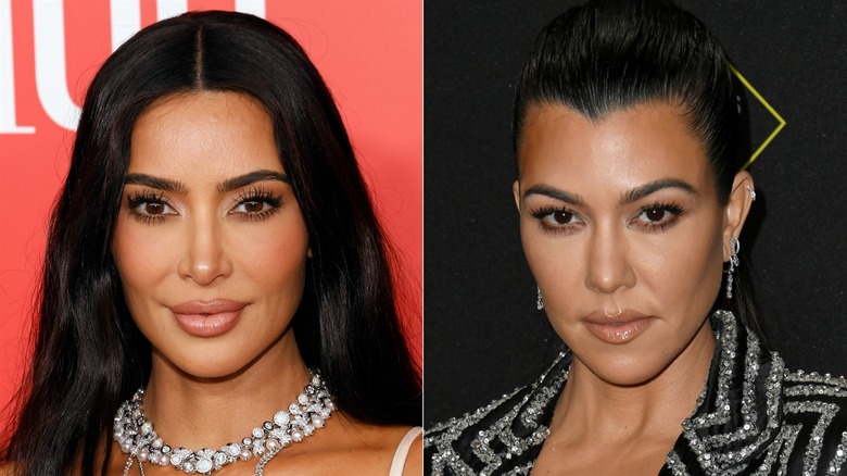 Kim et Kourtney Kardashian posant