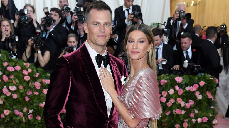 Tom Brady et Gisèle Bundchen posant