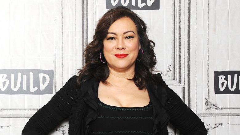 Jennifer Tilly souriante