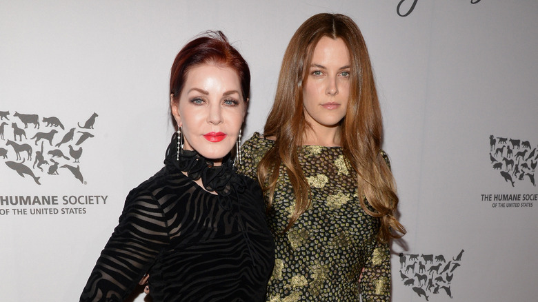 Priscilla Presley et Riley Keough