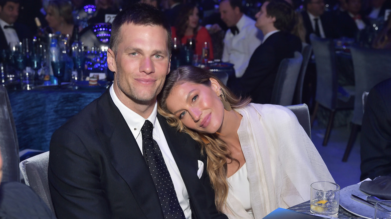 Tom Brady et Gisele Bündchen souriants