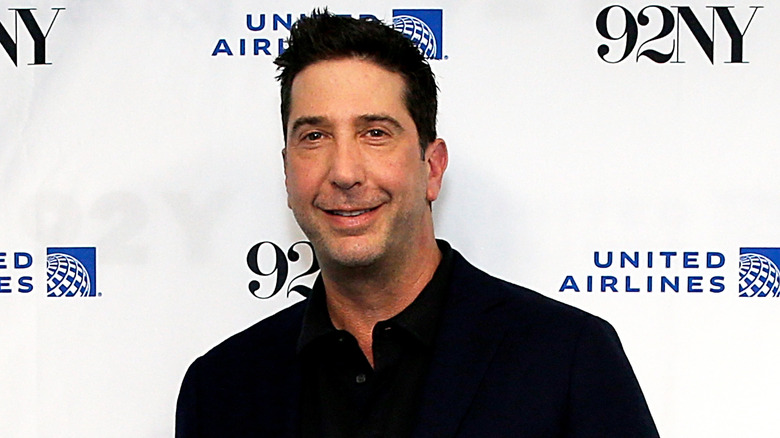 David Schwimmer réfléchit à l’héritage de Matthew Perry avec un clin d’œil à Chandler Bing