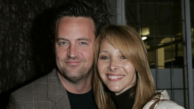 La dernière note de remerciement de Lisa Kudrow à Matthew Perry est si touchante