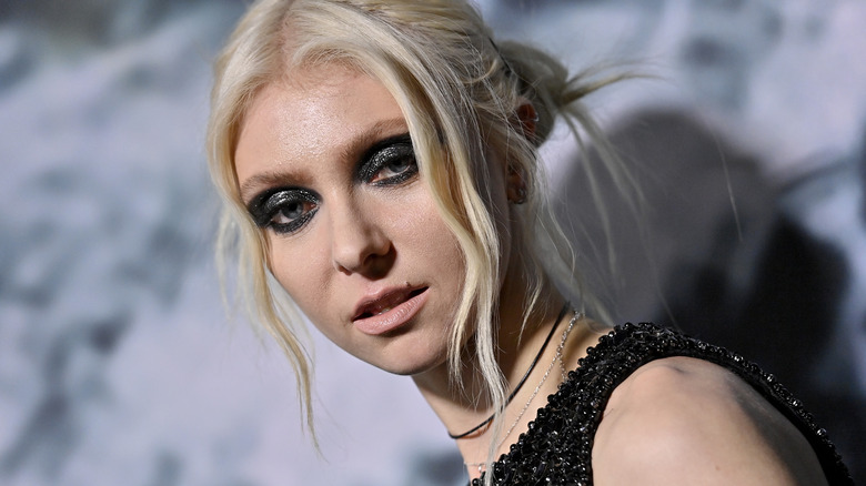 Une plongée en profondeur dans la vie troublée de Taylor Momsen après Gossip Girl