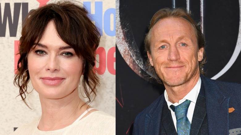 Lena Headey souriant et Jerome Flynn souriant image partagée