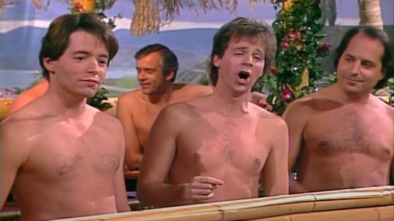 Matthew Broderick dans le sketch de Nude Beach SNL