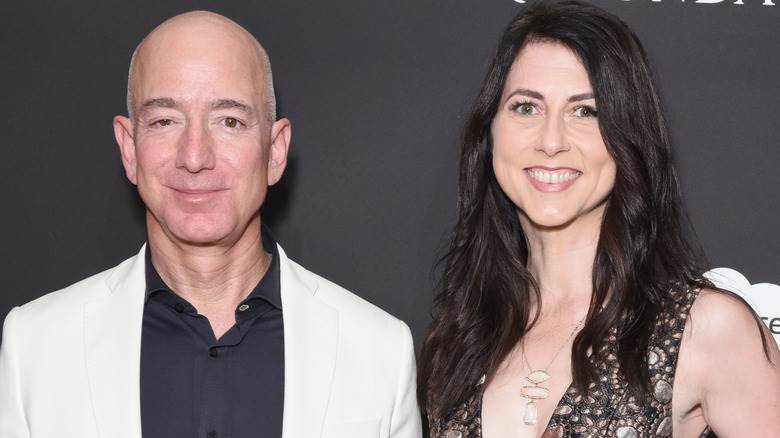  MacKenzie Scott et Jeff Bezos lors d'un événement