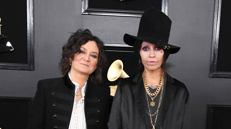 Sara Gilbert et Linda Perry