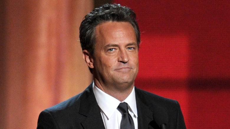 Matthew Perry en costume