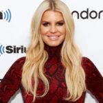 La star surnaturelle qui est sortie avec Jessica Simpson dans les années 90