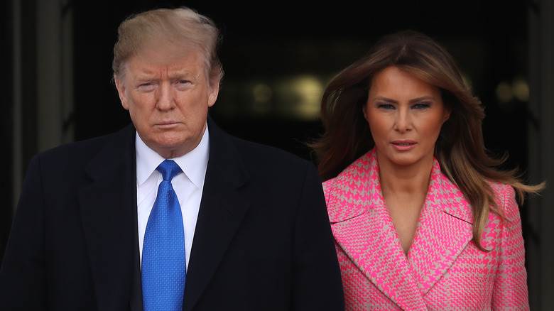 Donald Trump et Melania Trump marchant