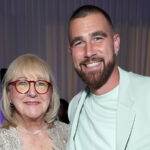 Dans la relation de Travis Kelce avec sa mère, Donna