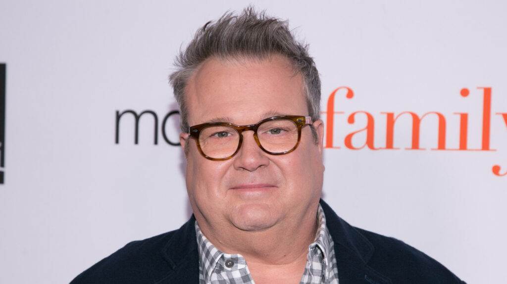 L’apparition d’Eric Stonestreet dans l’émission Bizarre Today fait tourner les têtes