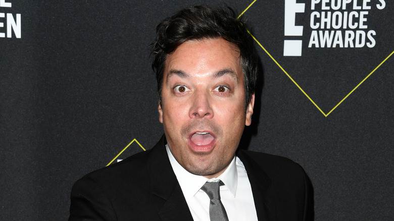 Jimmy Fallon avec un visage choqué