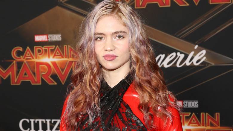 Grimes apparaît en 2019