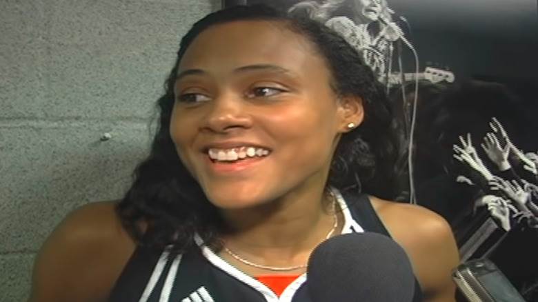 Marion Jones lors d'une interview au Madison Square Garden