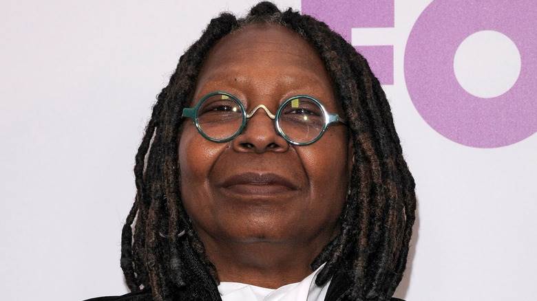 Whoopi Goldberg sur le tapis rouge