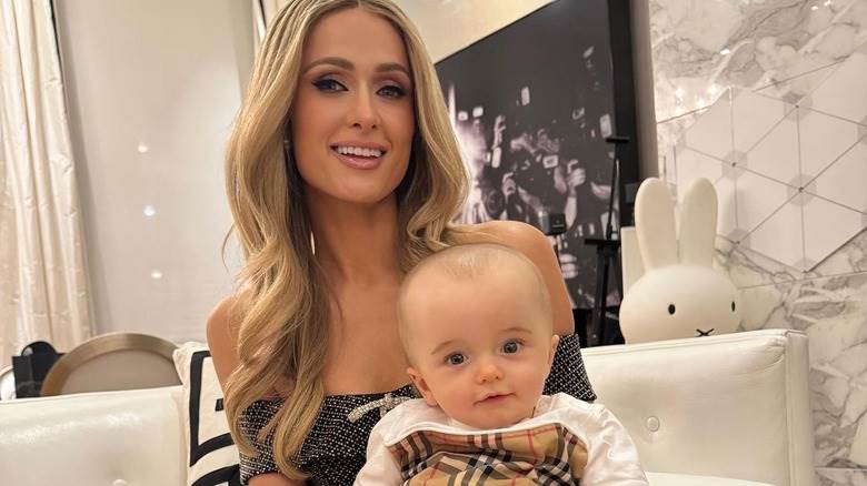 Paris Hilton et son fils Phoenix