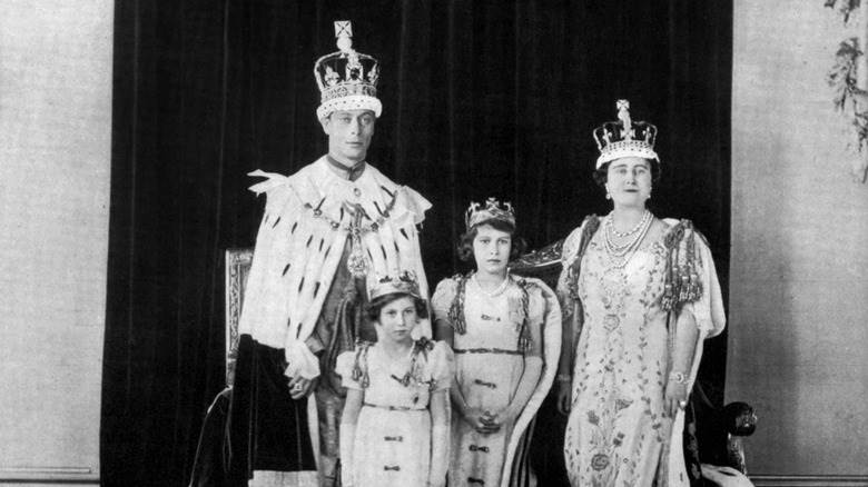 Le roi George VI et sa famille le jour du couronnement