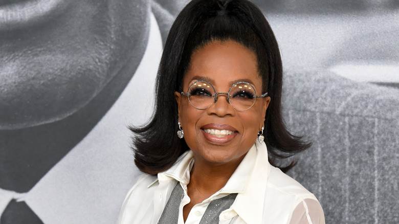 Oprah Winfrey souriante 