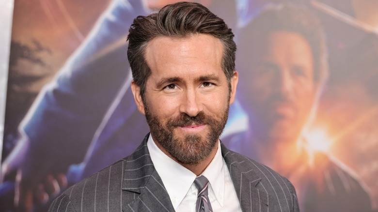 Ryan Reynolds souriant