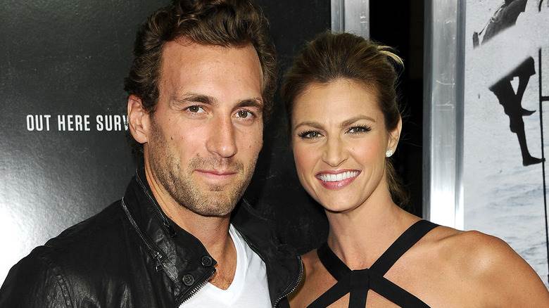 Jarret Stoll et Erin Andrews posant