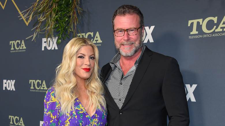 Tori Spelling et Dean McDermott arrivent à l'événement