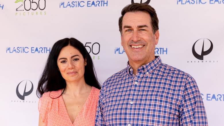 Voici avec qui Rob Riggle sort maintenant après son divorce désastreux