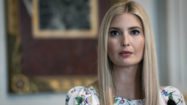 Ivanka Trump triste seule