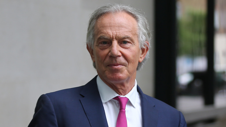 Tony Blair souriant