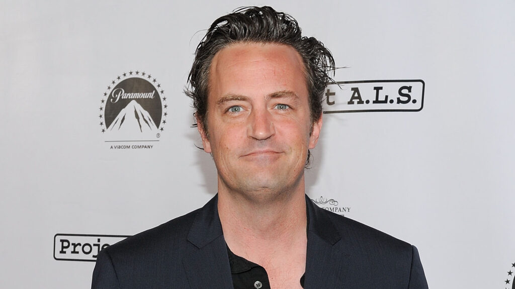 De nouvelles allégations explosives sur le comportement de Matthew Perry suscitent un débat inconfortable