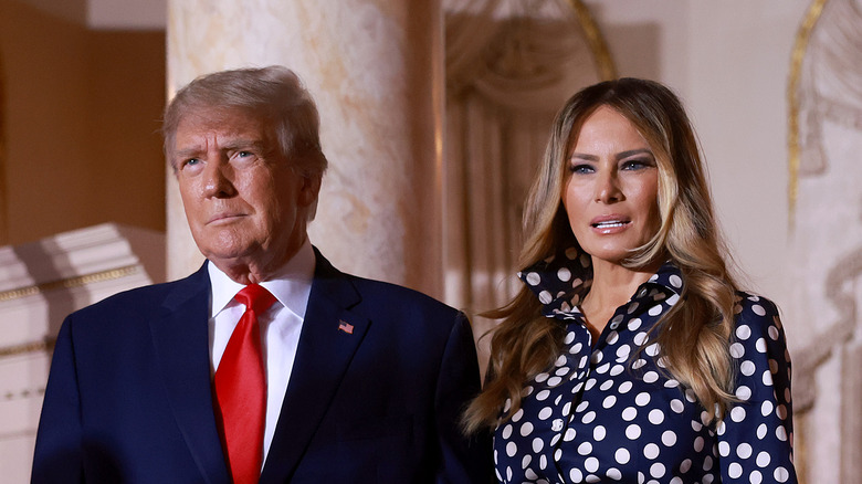 Donald et Melania Trump posant