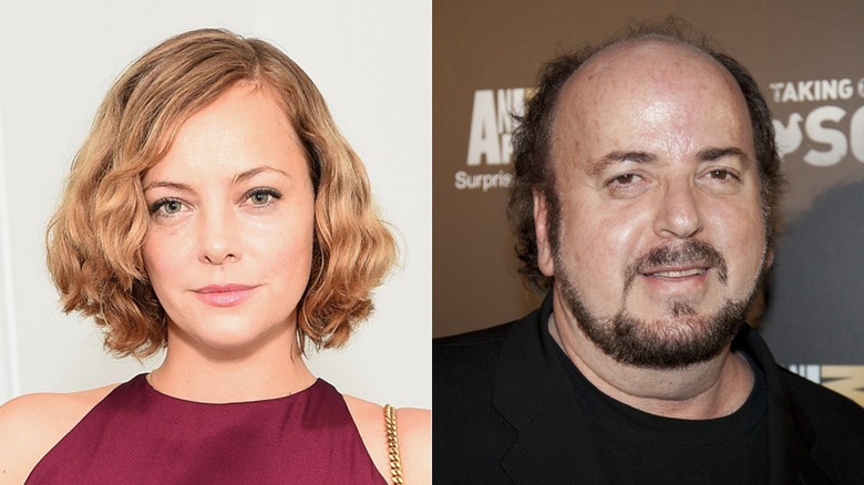 Bijou Phillips posant et James Toback posant