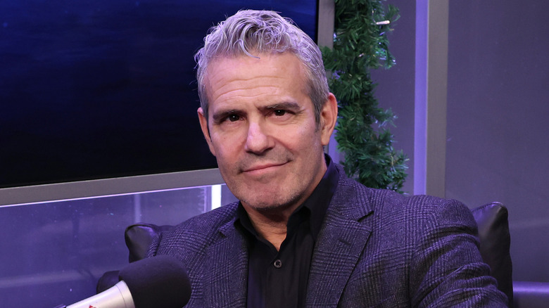 Micro radio Andy Cohen