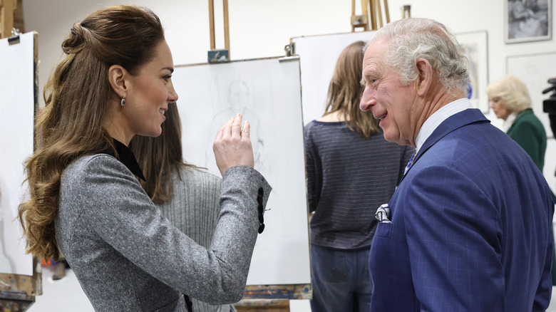 Kate Middleton et le roi Charles discutent