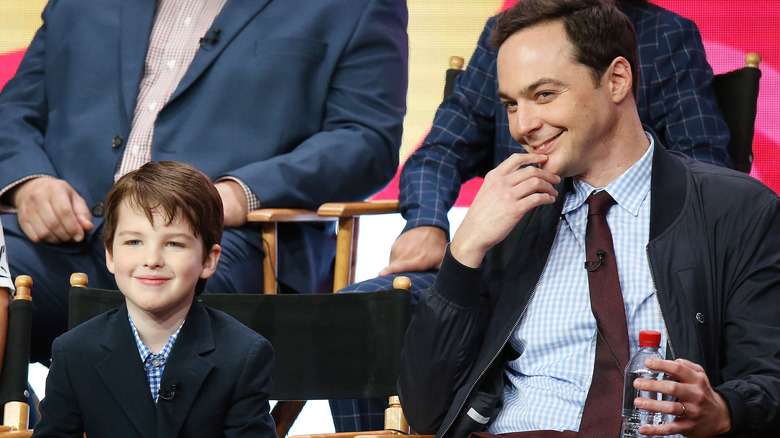 Iain Armitage et Jim Parsons montent sur scène