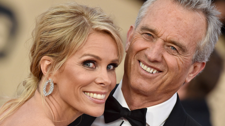 Cheryl Hines et Robert F. Kennedy, Jr. souriants