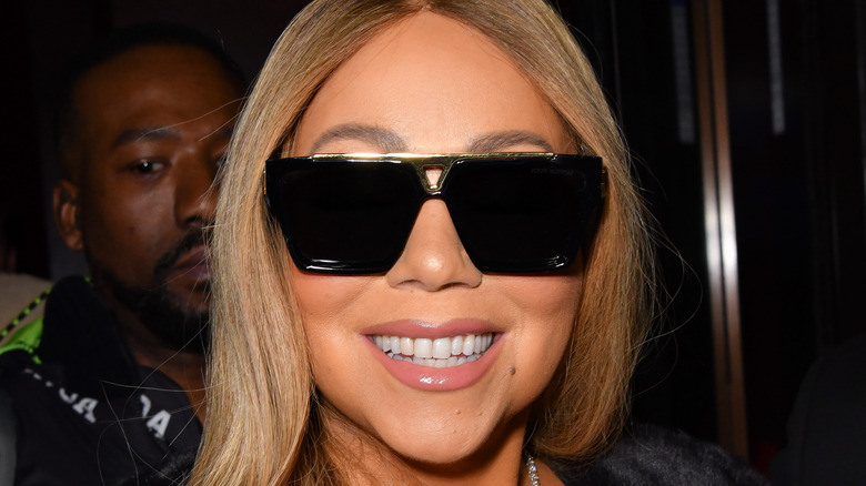 Mariah Carey, souriante en gros plan