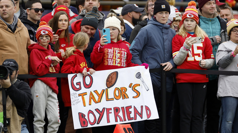 Fans de Taylor Swift lors d'un match de football