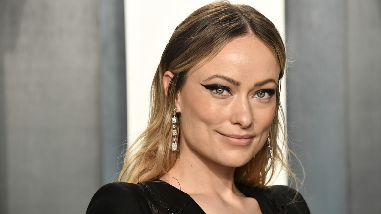 Olivia Wilde sourit