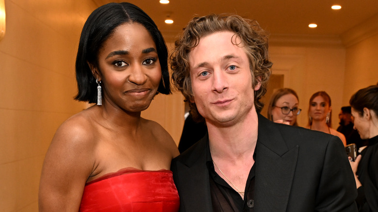 Ayo Edebiri et Jeremy Allen White