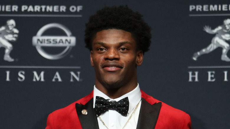 Trophée Lamar Jackson Baltimore Heisman 